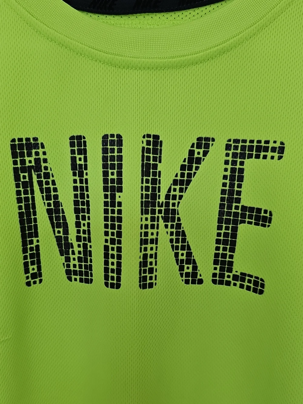 Nike Kids' Neon Green Dri-FIT Short Sleeve Tee Sz 7